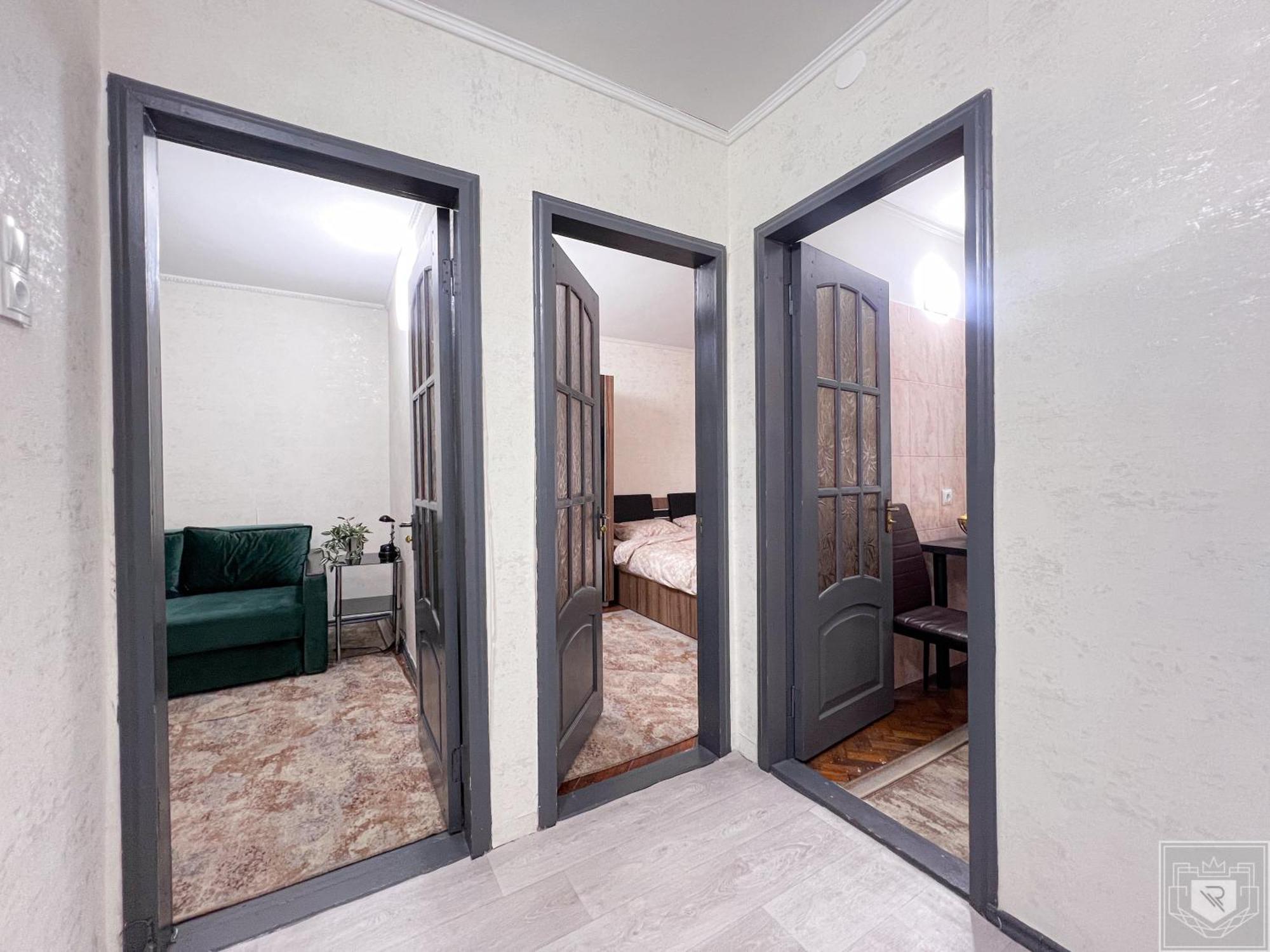 Renthouse Greenstay *